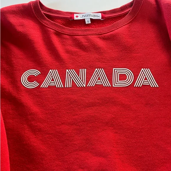 Hudson’s Bay-Team Canada Crewneck 🇨🇦 - Picture 6 of 10